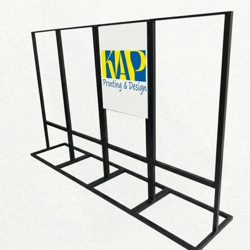 chân standee khung sắt