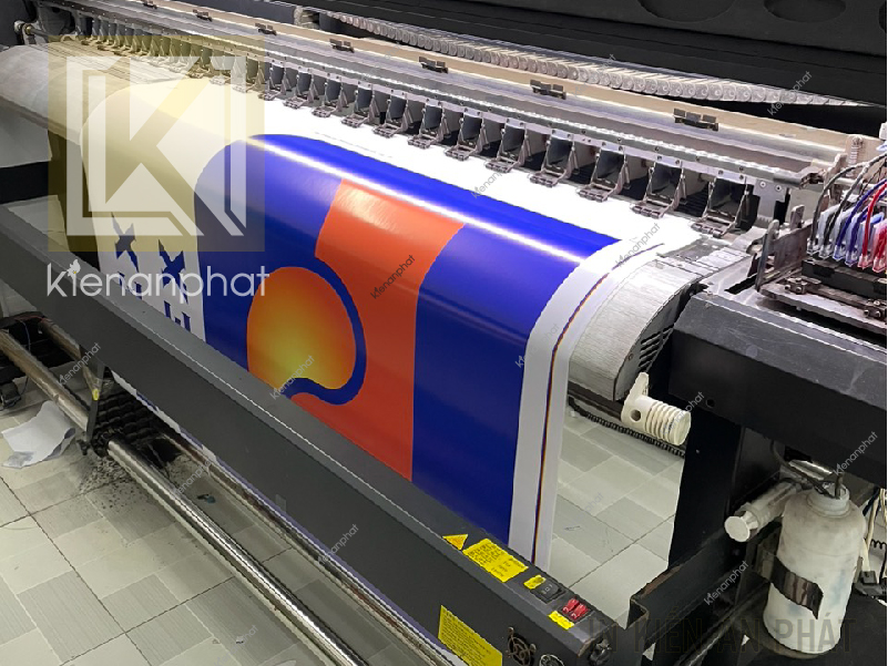 in decal trong dán kính