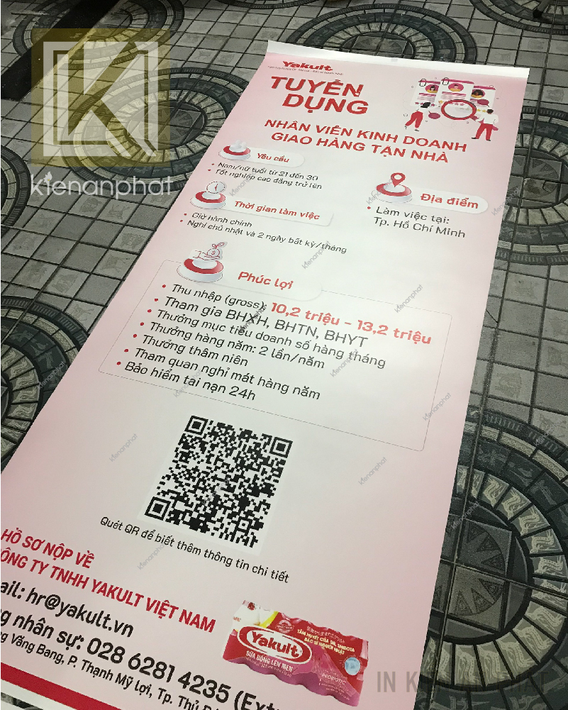 standee tuyển dụng