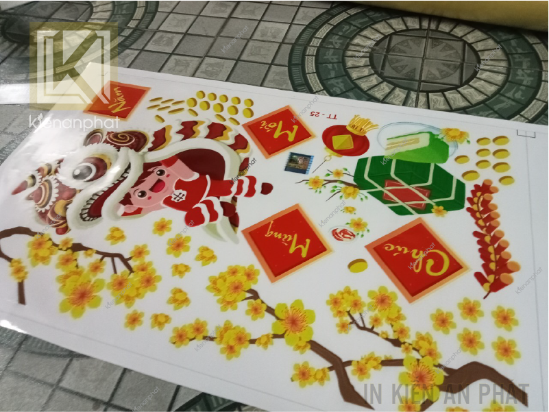 Sticker là gì? Tại sao nên chọn Kiến An Phát làm nơi in sticker theo yêu cầu tại tpHCM?