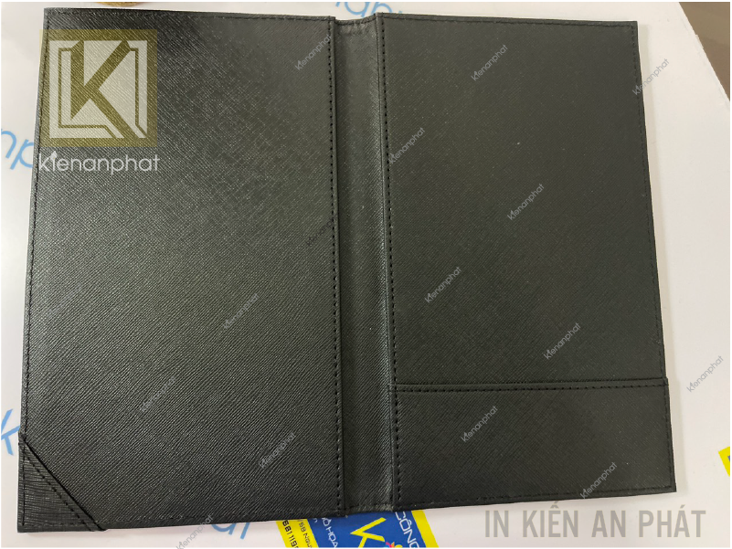 Folder bìa kẹp hồ sơ là gì? Giá in ấn có đắc không?